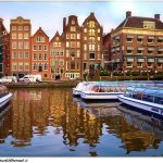 Típicos canales en Amsterdam