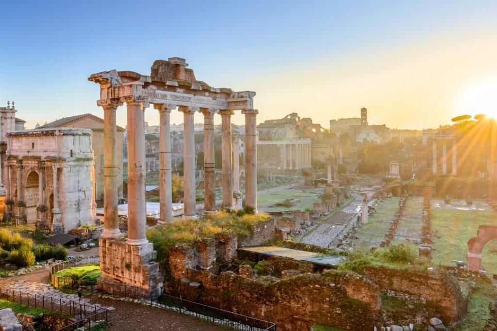 Foro romano en Roma, Italia